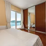 Nyaraló Five-bedroom In Rogoznica