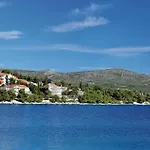 Five-bedroom In