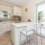 Five-bedroom In Nyaraló