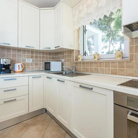 Five-bedroom In Feriehus *