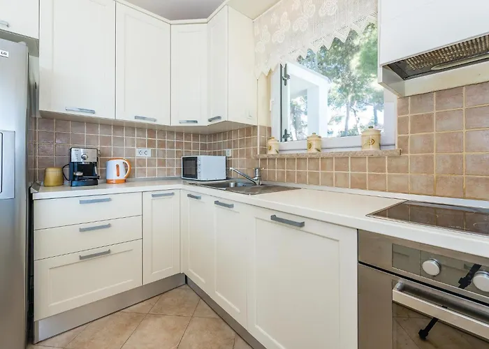 Five-bedroom In Dom wakacyjny *