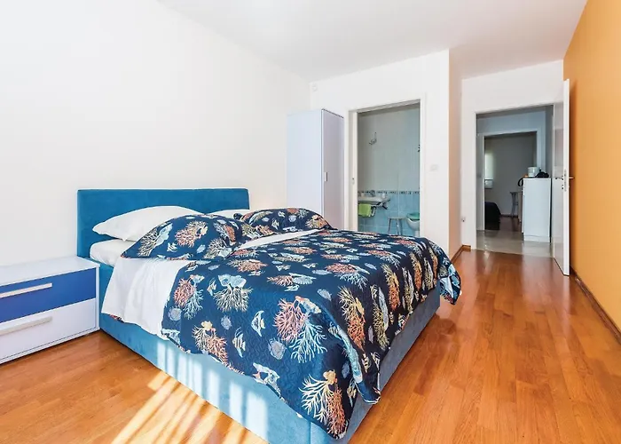 Five-bedroom In * Rogoznica (Sibenik-Knin)