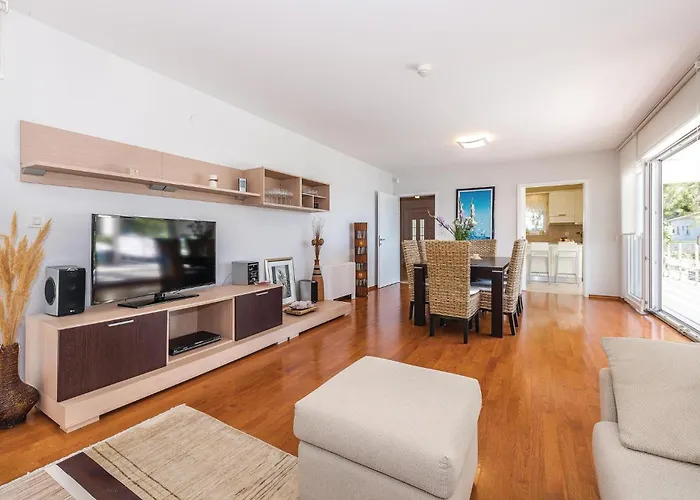 Dom wakacyjny Five-bedroom In *